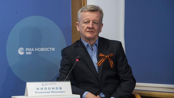 Заместитель генерального директора промышленного предприятия Крыма Владимир Филонов Заместитель генерального директора промышленного предприятия Крыма Владимир Филонов