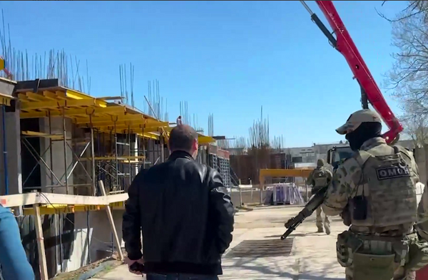 В Крыму за четыре дня поймали больше 500 нелегальных мигрантов В Крыму за четыре дня поймали больше 500 нелегальных мигрантов