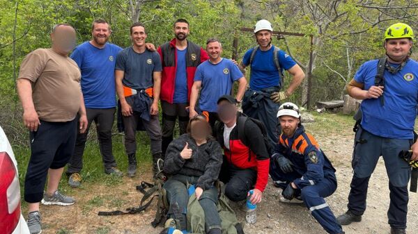 В Крыму двое туристок получили травмы в горах