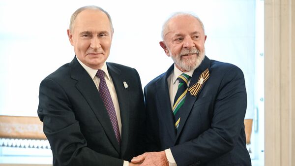 Президент РФ Владимир Путин и президент Бразилии Луис Инасиу Лула да Силва