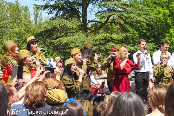 День Победы в Симферополе День Победы в Симферополе