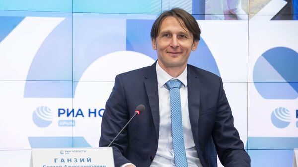 Министр курортов и туризма Республики Крыма Сергей Ганзий