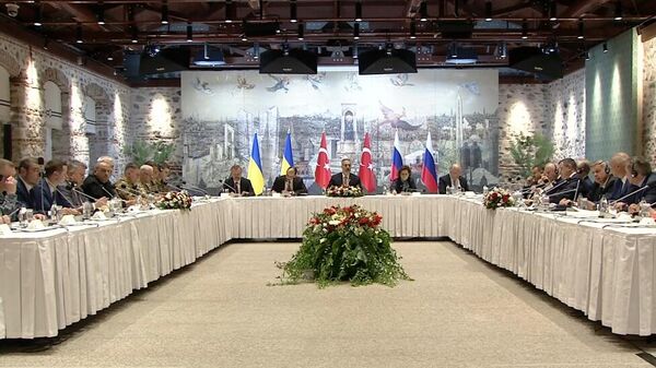 Переговоры России и Украины начались
