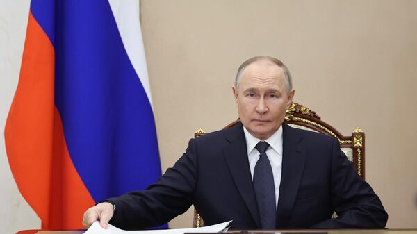 Президент РФ В. Путин 