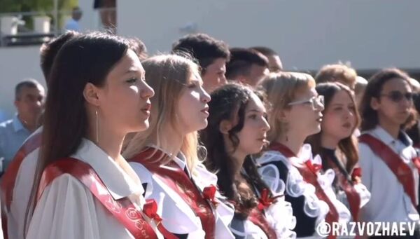 Последние звонки в школах Севастополя Последние звонки в школах Севастополя