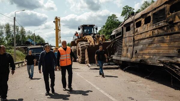 Обрушение моста в Курской области Обрушение моста в Курской области