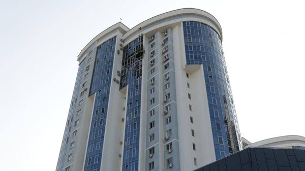 В Энгельсе беспилотник повредил многоэтажку
