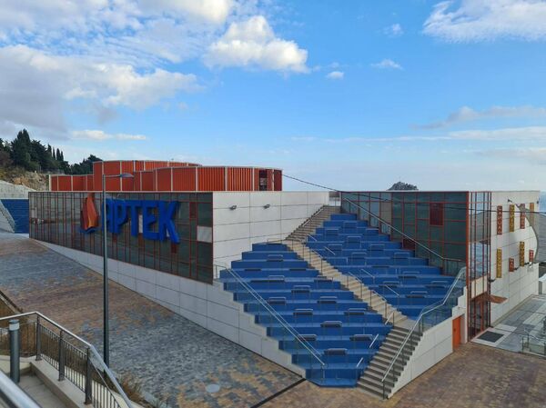 В Артеке открыли новые корпуса и благоустроили лагеря Солнечный и Кипарисный