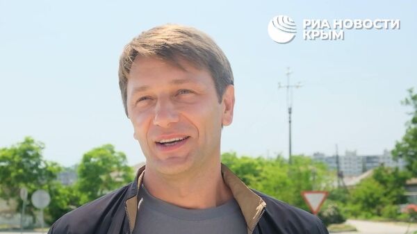 Александр Константинов