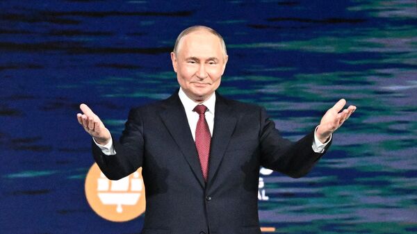 ПМЭФ-2025. Пленарное заседание