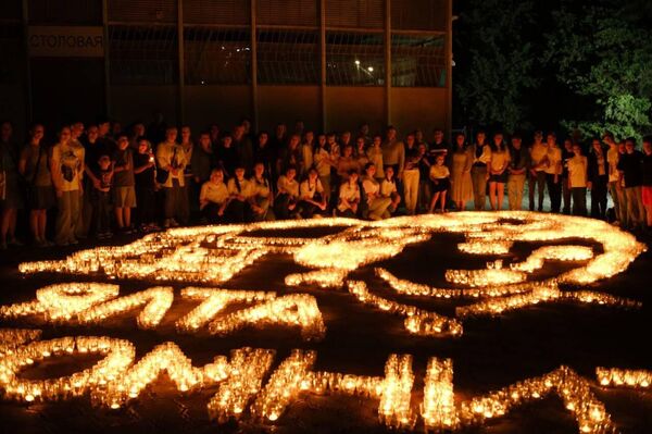 В Крыму отдали дань уважения павшим на войне в День памяти и скорби В Крыму отдали дань уважения павшим на войне в День памяти и скорби