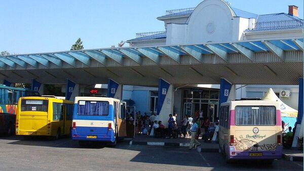 Между Евпаторией и Алчевском в ЛНР начал курсировать автобус