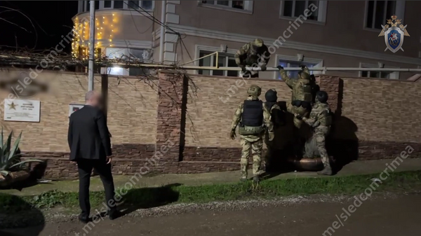 В Алуште экс-чиновница пойдет под суд за получение взяток и превышение полномочий