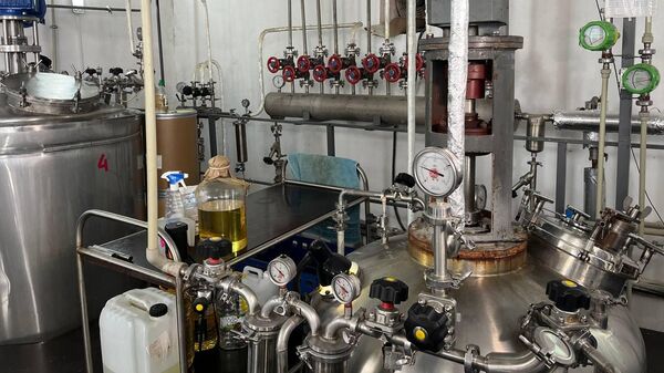 Производство биопрепаратов для растениеводства и животноводства на сельхозпредприятии в Сакском районе Крыма