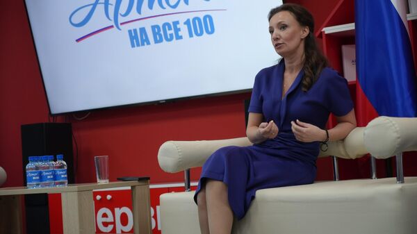 Вице-спикер Госдумы РФ Анна Кузнецова в Артеке
