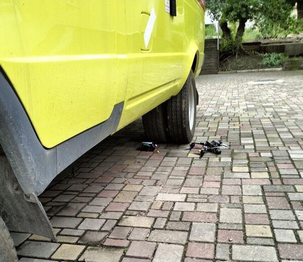 В Лисичанске дрон ВСУ атаковал подстанцию скорой помощи