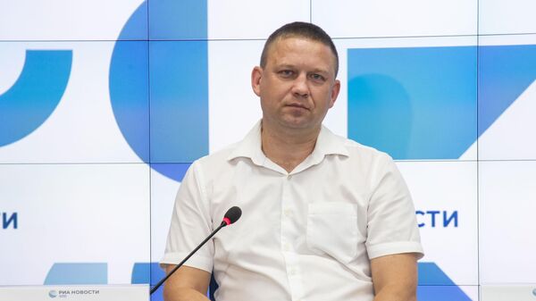 Заместитель министра образования, науки и молодежи Республики Крым Илья Донченко