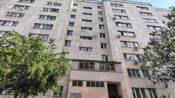 Беспилотник ВСУ атаковал многоэтажку в Белгороде Беспилотник ВСУ атаковал многоэтажку в Белгороде