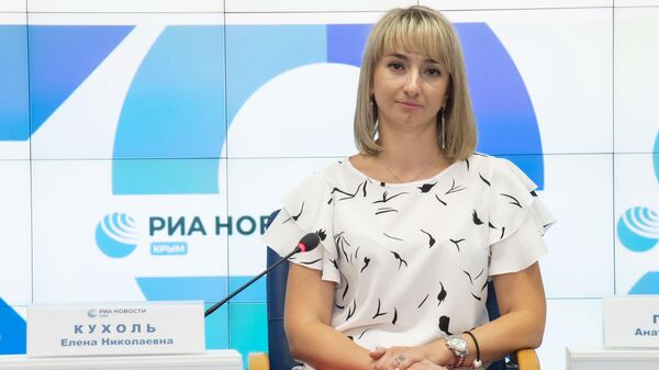 Заместитель начальника Инспекции по жилищному надзору Республики Крым, заместитель главного государственного жилищного инспектора Республики Крым Елена Кухоль Заместитель начальника Инспекции по жилищному надзору Республики Крым, заместитель главного государственного жилищного инспектора Республики Крым Елена Кухоль