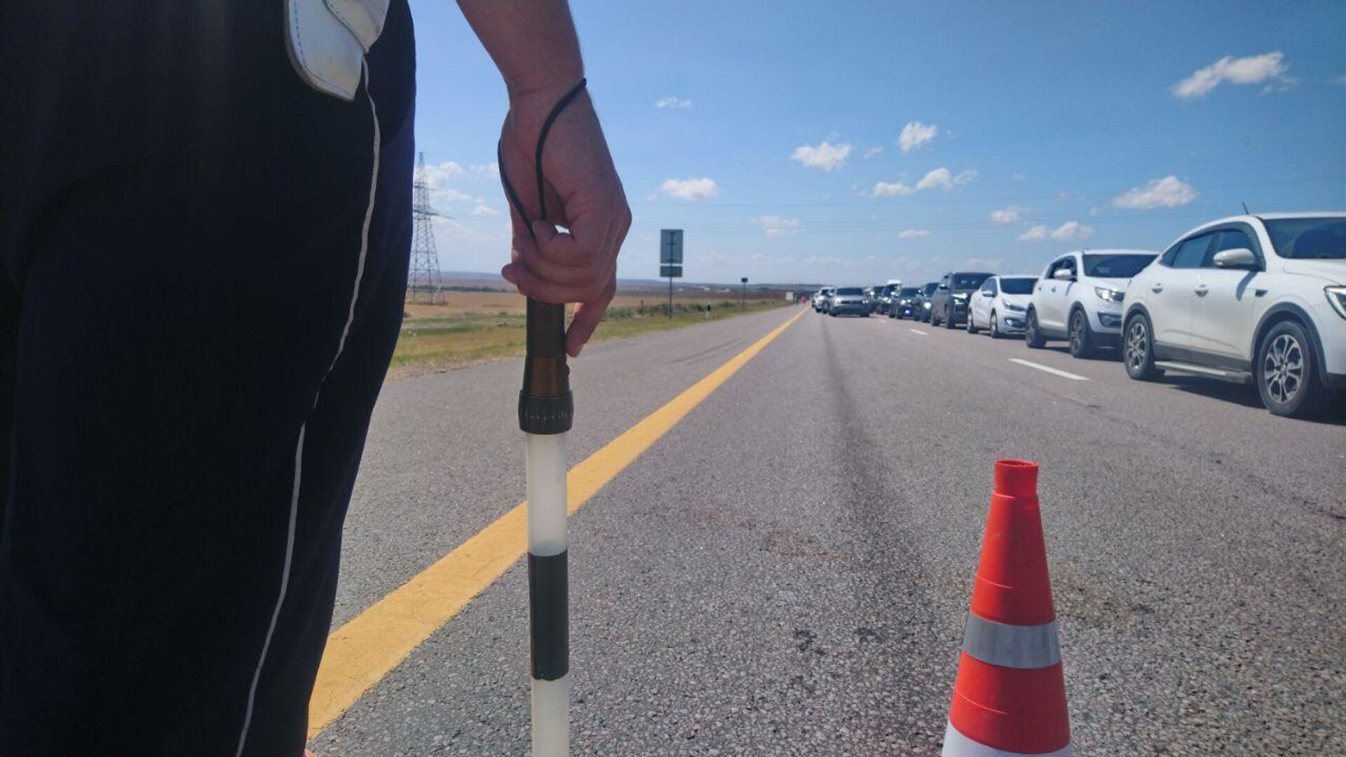 Очереди перед Крымский мостом Очереди перед Крымский мостом - РИА Новости, 1920, 13.09.2025