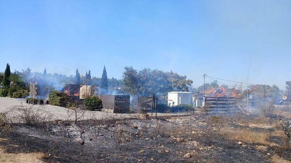 Пожар на Камышовом шоссе в Севастополе