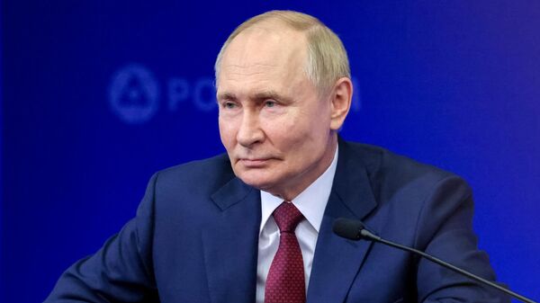 Рабочая поездка президента Владимира Путина в Приволжский федеральный округ