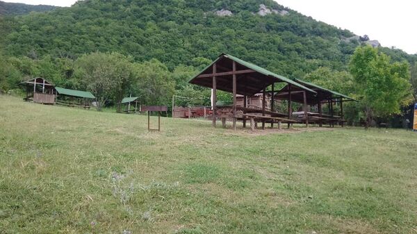 В севастопольском заказнике Байдарский коммерческая фирма незаконно возвела 23 строения