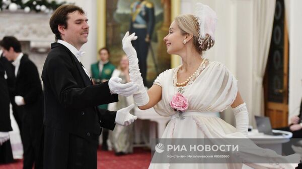 Бальная мода эпохи 1908-1909 годов, эпоха модерна