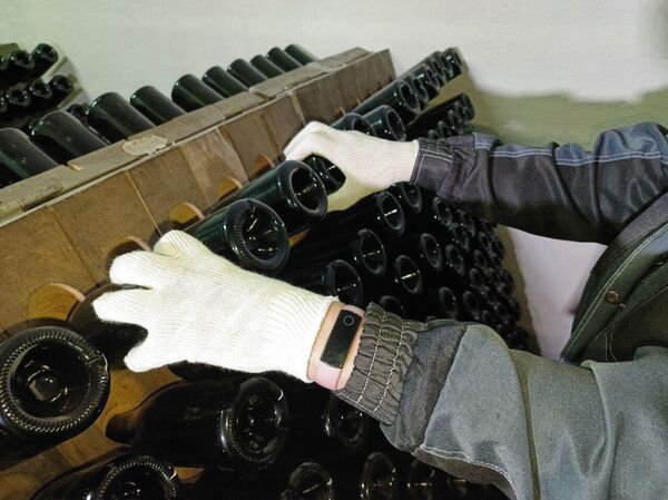 Процесс ремюажа шампанского