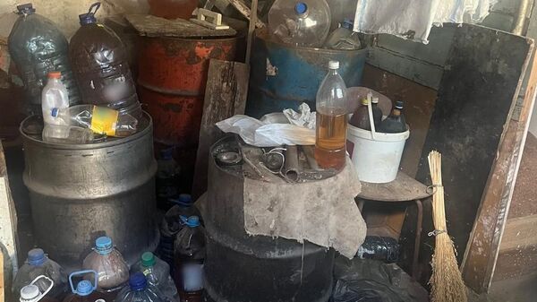 Конфискация суррогатного алкоголя Конфискация суррогатного алкоголя