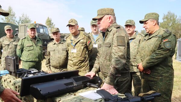 Глава Объединенного штаба ОДКБ ознакомился с действиями войск в ходе учения Эшелон-2025