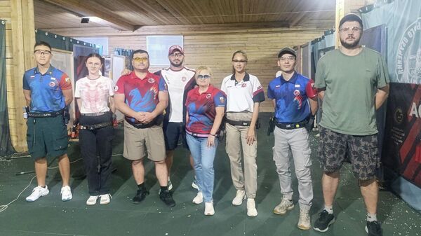 Воспитанники и тренеры спортивной школы олимпийского резерва по стрельбе им. В.С. Клименко