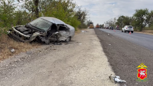 В Джанкойском районе Крыма в ДТП погиб водитель фуры