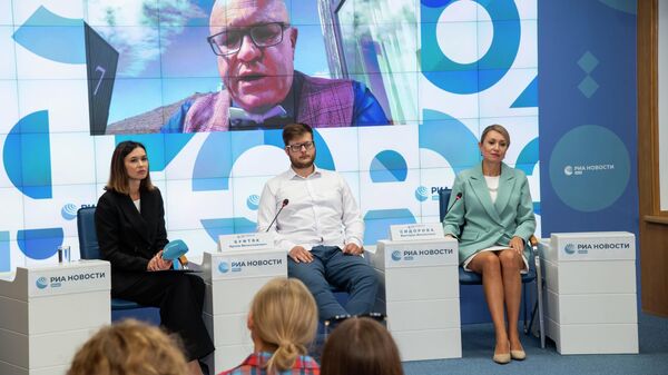 Круглый стол в формате видеомоста Москва-Симферополь-Севастополь Как увидеть за фасадом инженерную мысль и архитектурную идею.