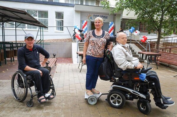 В Крыму работает бесплатная мастерская по ремонту технических средств реабилитации В Крыму работает бесплатная мастерская по ремонту технических средств реабилитации