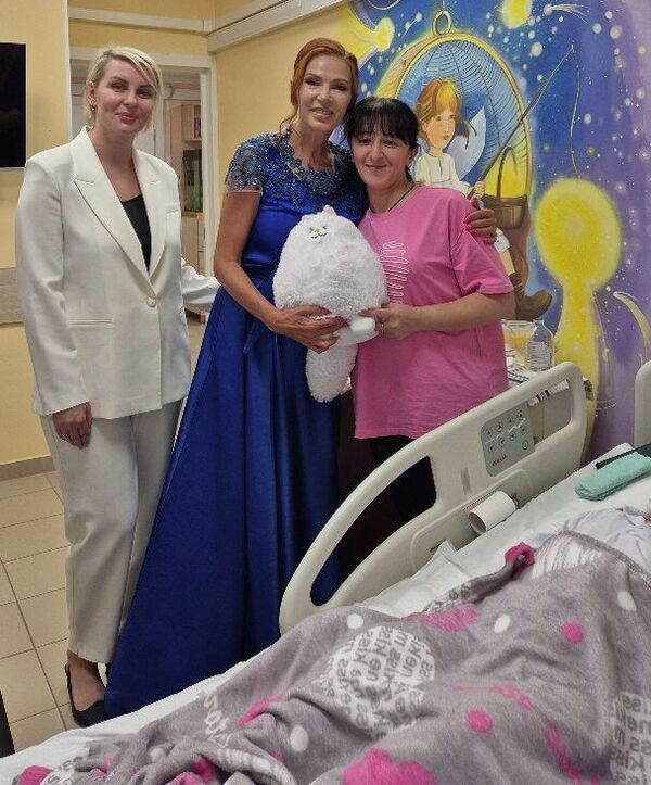 Крымский детский хоспис организовал визит Бледанс в паллиативное отделение больницы