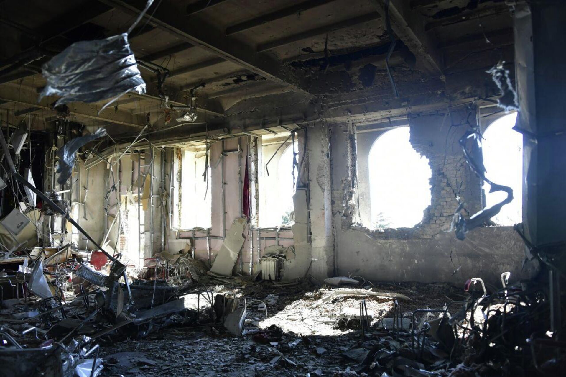 Школа в Форосе, в которую влетел украинский беспилотник - РИА Новости, 1920, 22.09.2025