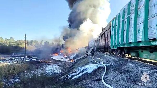 Пожар на ж/д путях в Смоленской области
