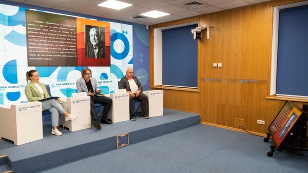 В Крыму на SputnikPro будущим журналистам рассказали о приемах для привлечения читателей В Крыму на SputnikPro будущим журналистам рассказали о приемах для привлечения читателей