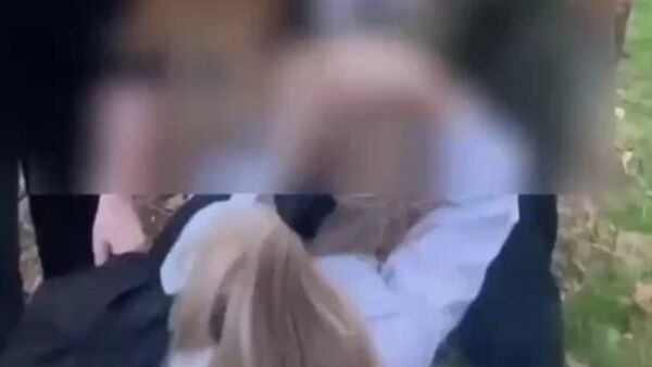 В Севастополе подрались девочки-подростки