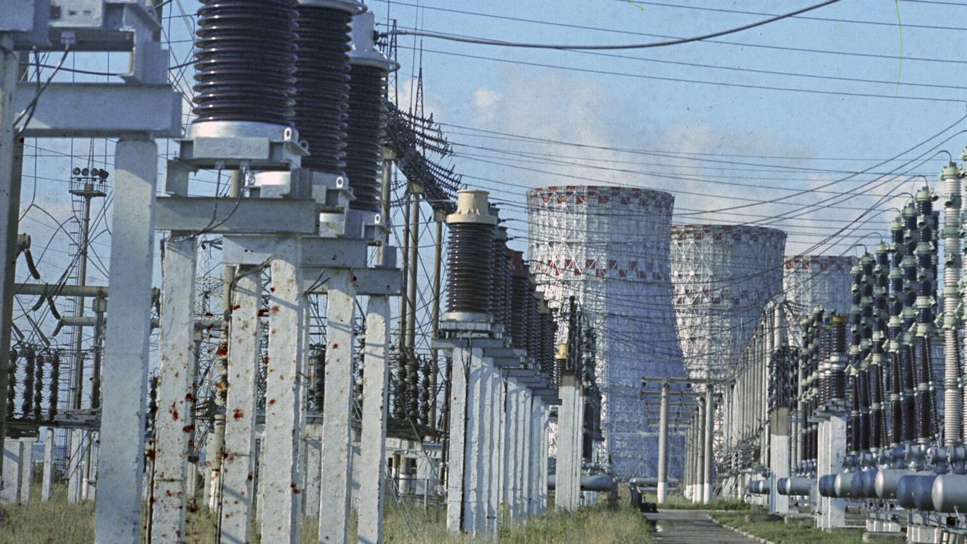 Электрическая подстанция Нововоронежской атомной электростанции - РИА Новости, 1920, 07.10.2025