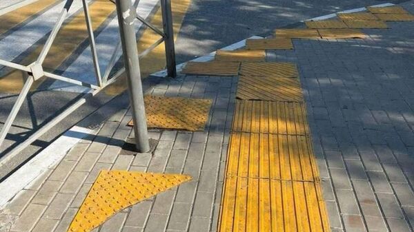 В Ялте прокуратура проверит обстоятельства падения пожилой женщины из-за состояния тактильной разметки 