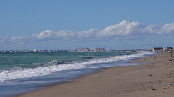 Осенний пляж в Крыму