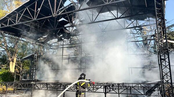 Пожар на Историческом бульваре  в Севастополе