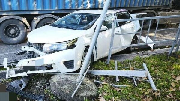 Двое детей пострадали в ДТП с большегрузом в Сочи