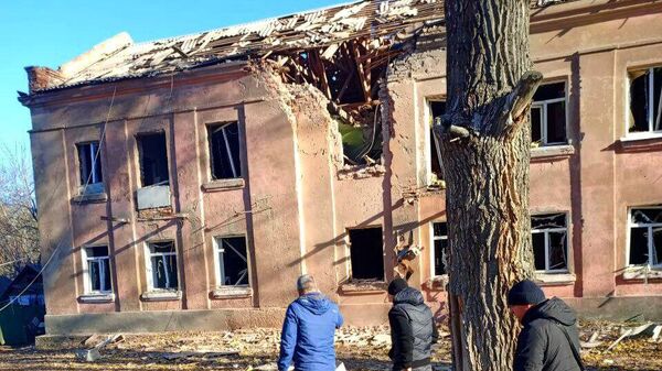 ВСУ ударили по многоквартирному жилому дому в Свердловске ЛНР