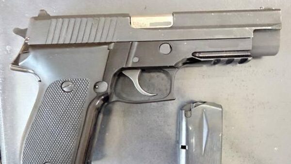 В Евпатории девушку подозревают в краже пистолета и патронов