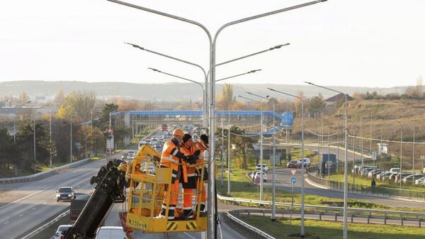 Строительство систем наружного освещения на автомобильных дорогах Крыма