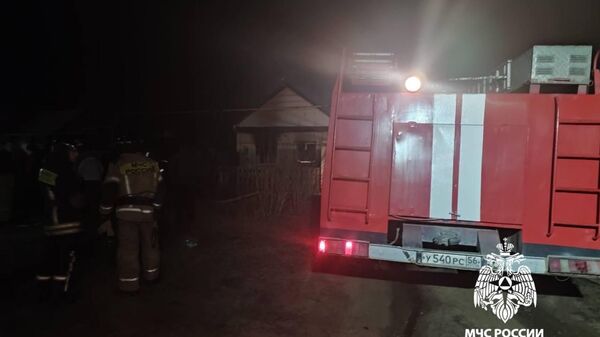 Двое детей погибли на пожаре в частном доме в Оренбургской области