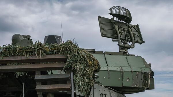 Боевое дежурство экипажа ЗРК Тор-М2 в зоне СВО
